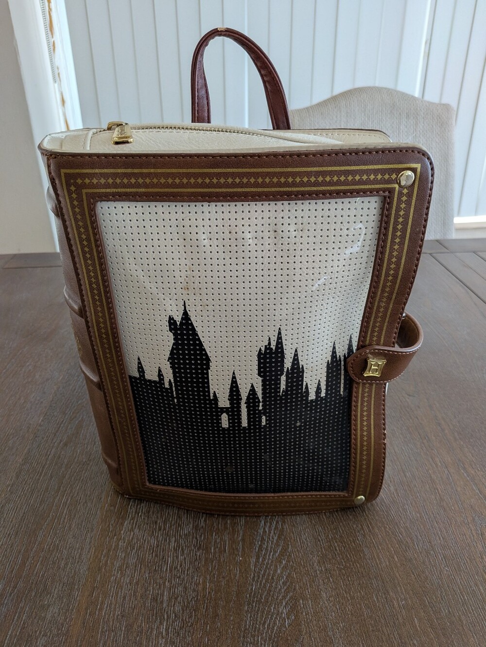 Loungefly Harry Potter Hogwarts Book Mini Backpack